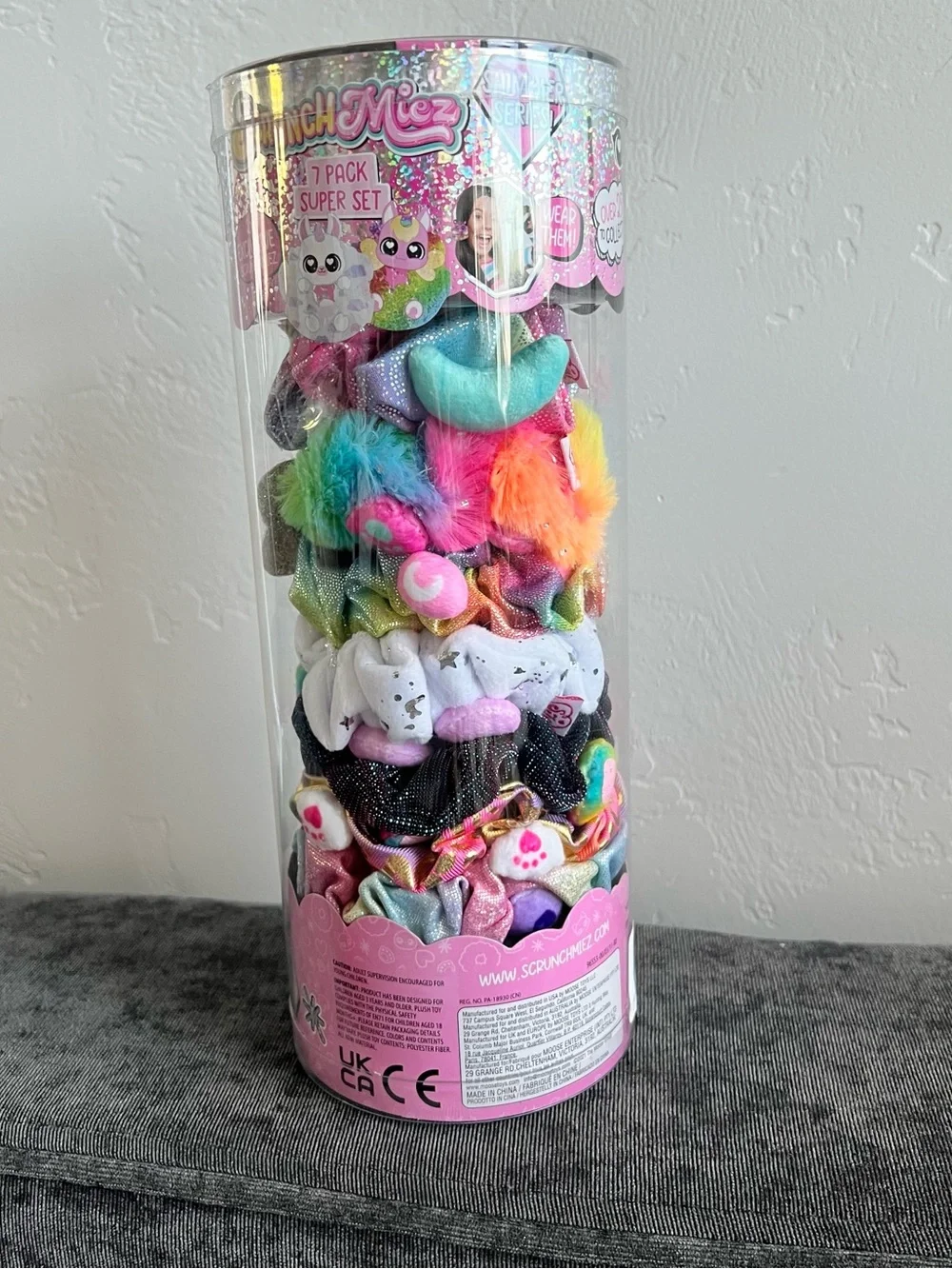 NWT ScrunchMiez Shimmer Series 7 Pack Super Set With Unicorn Display Stand